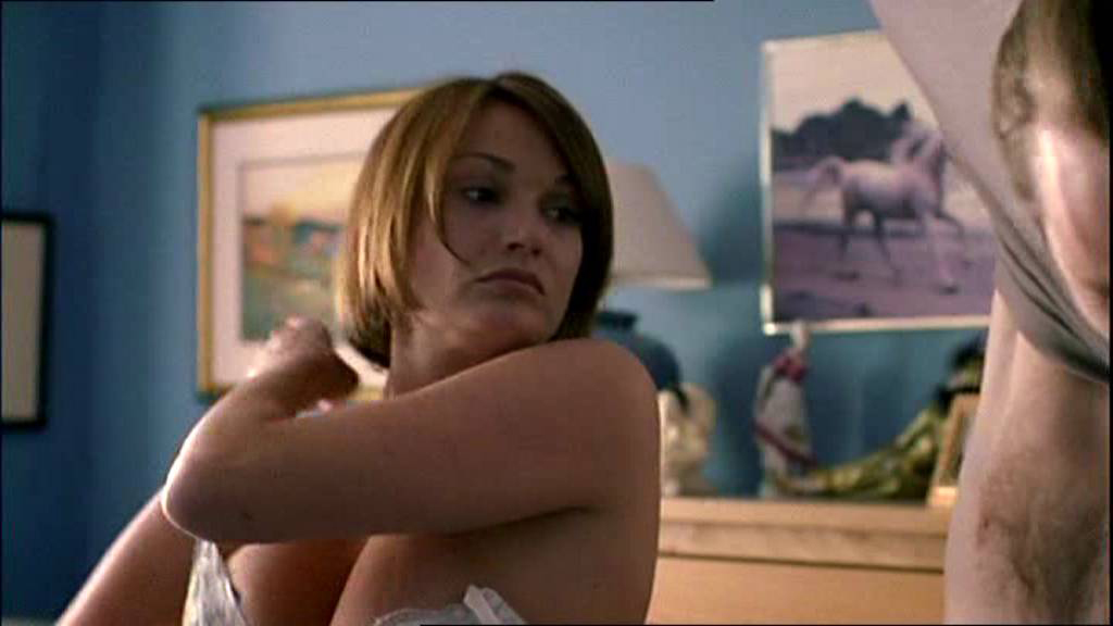 Naked Sarah Parish In Recovery 