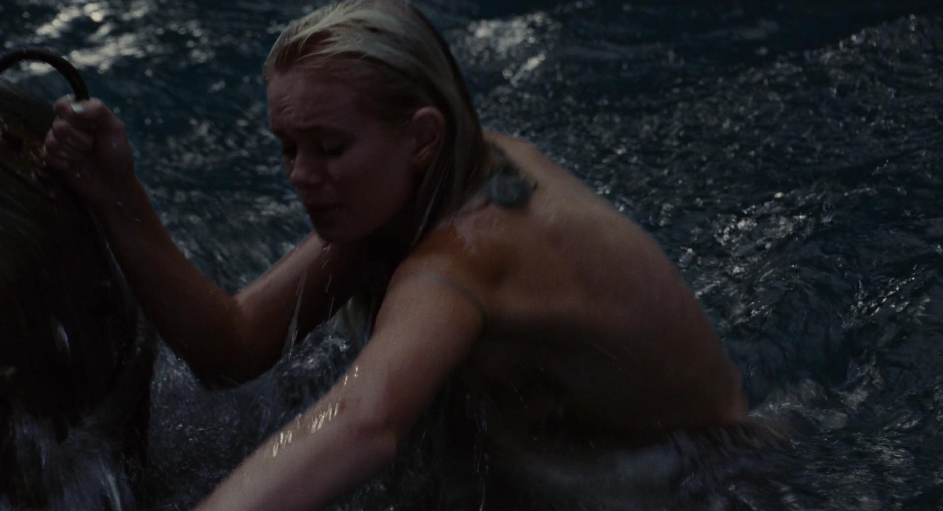 Naked Sara Paxton In Aquamarine