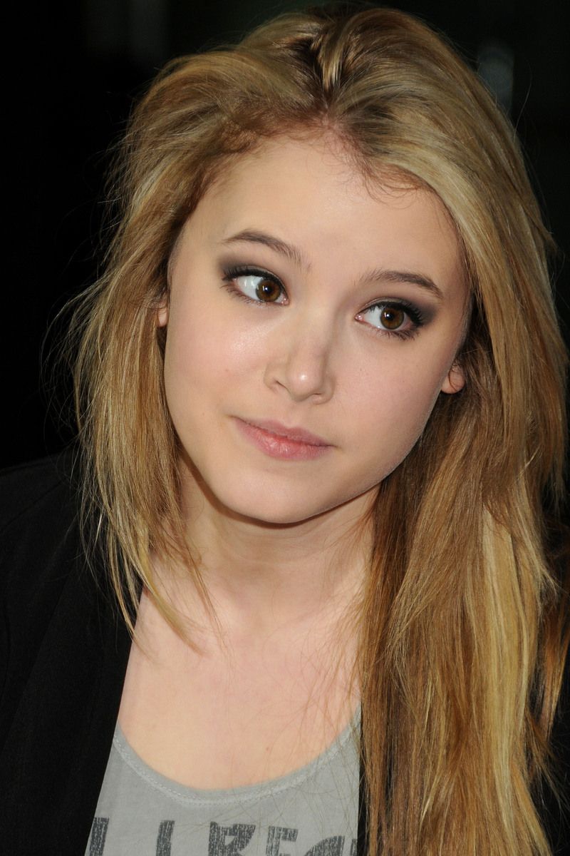 Nackt  Taylor Spreitler