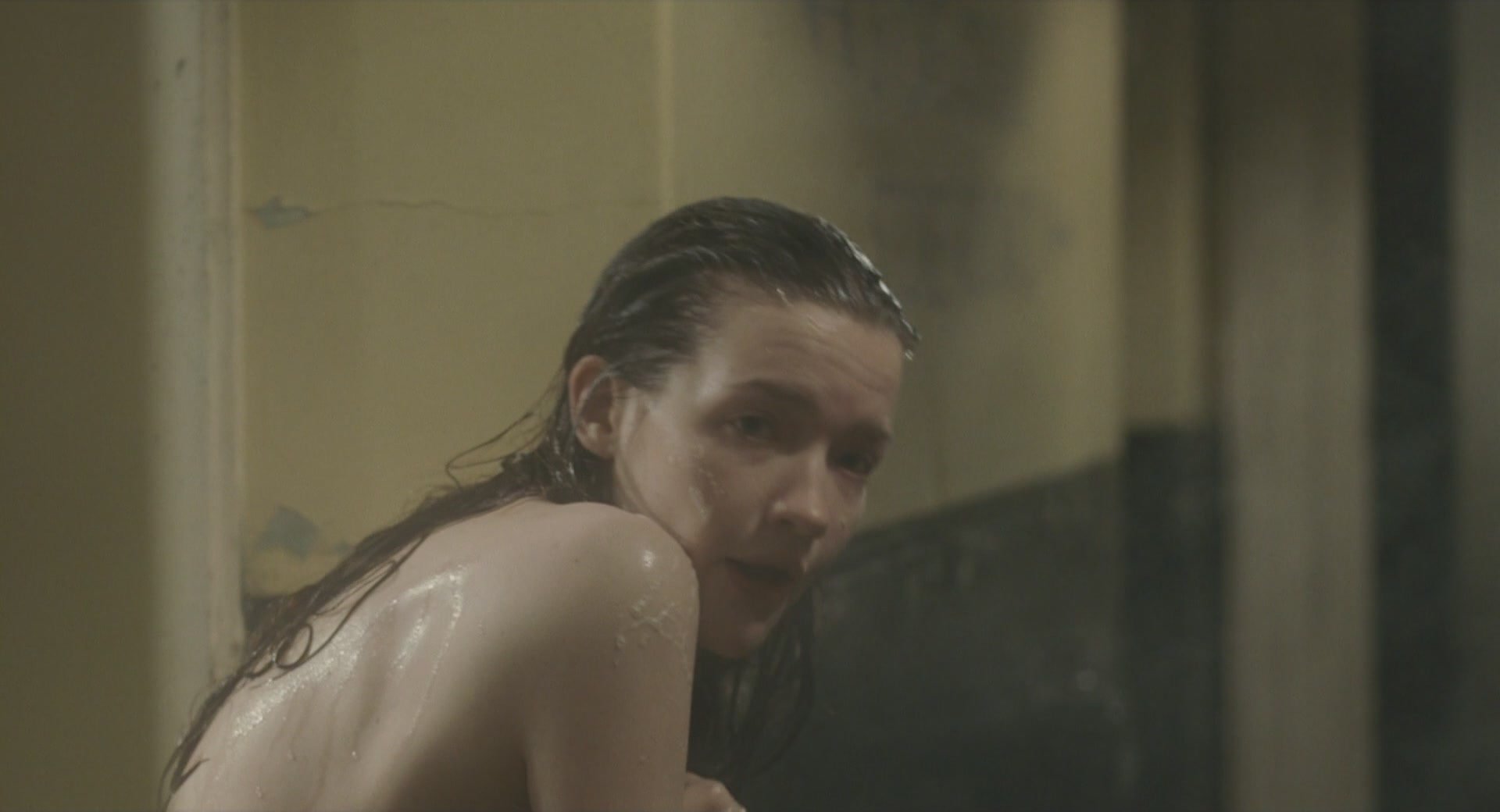 Talulah Riley Nude 10