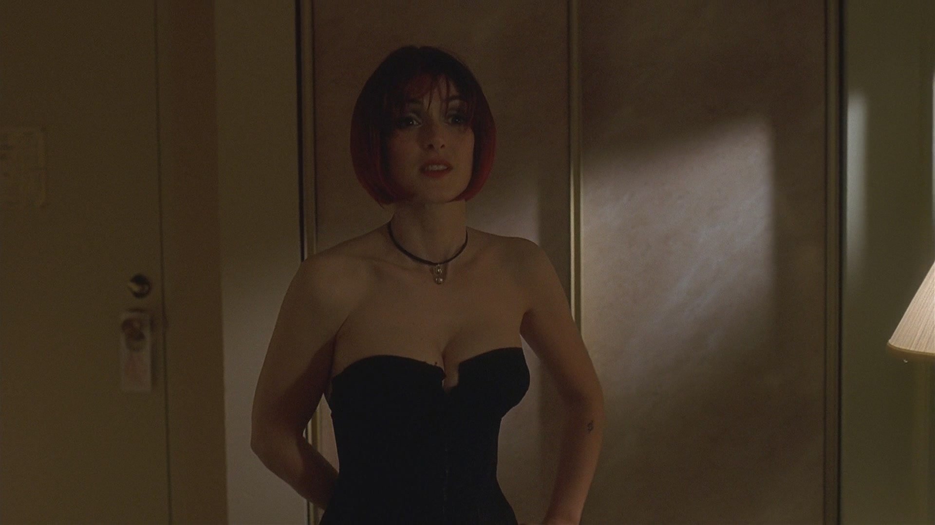 Naked Winona Ryder In Sex And Death 101