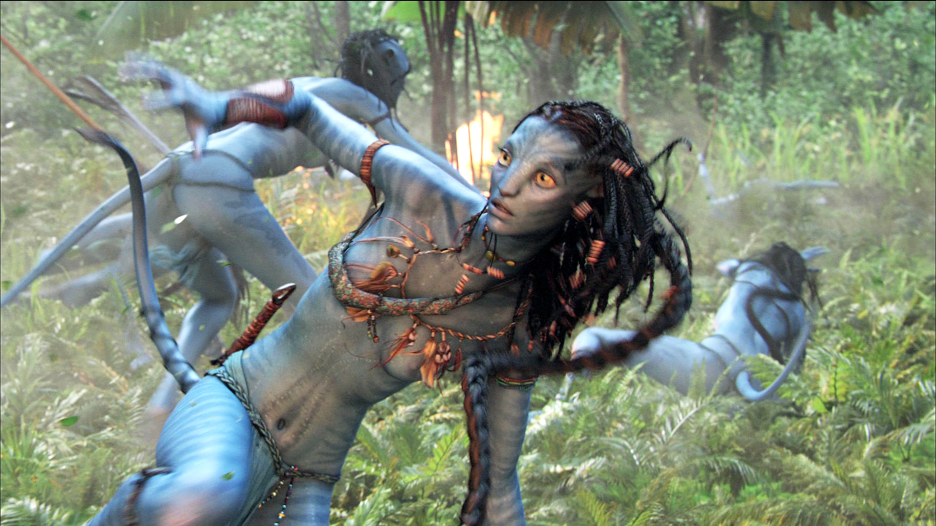 Naked Zoe Saldana in Avatar < ANCENSORED