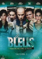 Les Bleus: premiers pas dans la police tv-show nude scenes