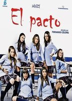 El pacto (2010) Nude Scenes