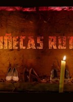 Muñecas Rotas 2018 movie nude scenes