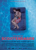 Scooterdagen (2013) Nude Scenes