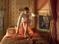 Sweet November-Sara