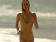 clip-10-Jenny