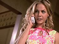 clip-Dexter-Lila
