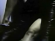 clip-Manhattan Gigolo-Leslie