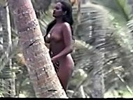 clip-La Ragazza dalla pelle di luna-NA