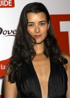 Cote de Pablo nude