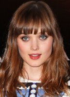 Bella Heathcote nude