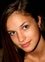 Alexis Knapp nude