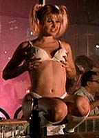 Amy Lindsay nude