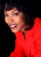 Angela Bassett nude