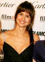 Katherine Waterston nude