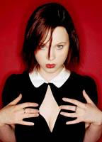 Thora Birch nude