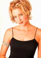 Traylor Howard nude