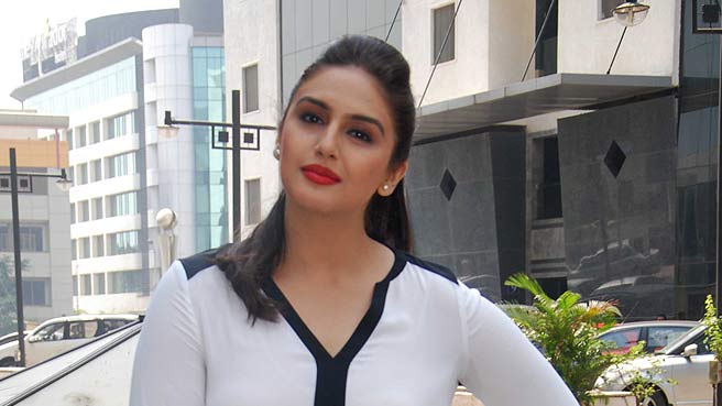Naked Huma Qureshi Added 07 19 2016 By Bot