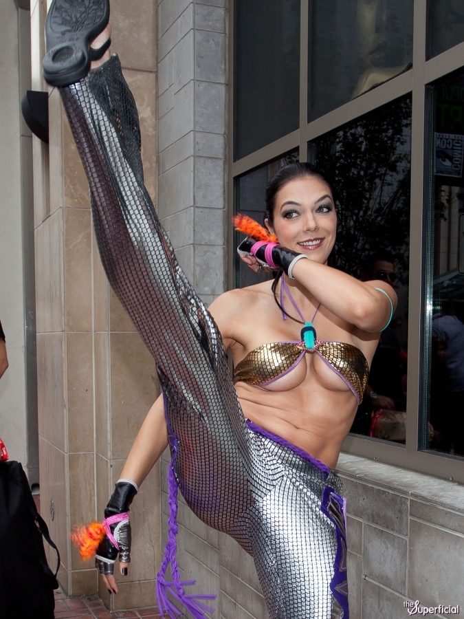Naked Adrianne Curry Added By Bot