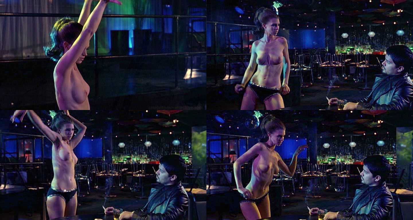 Naked Julie Mcniven In Carlito S Way Rise To Power