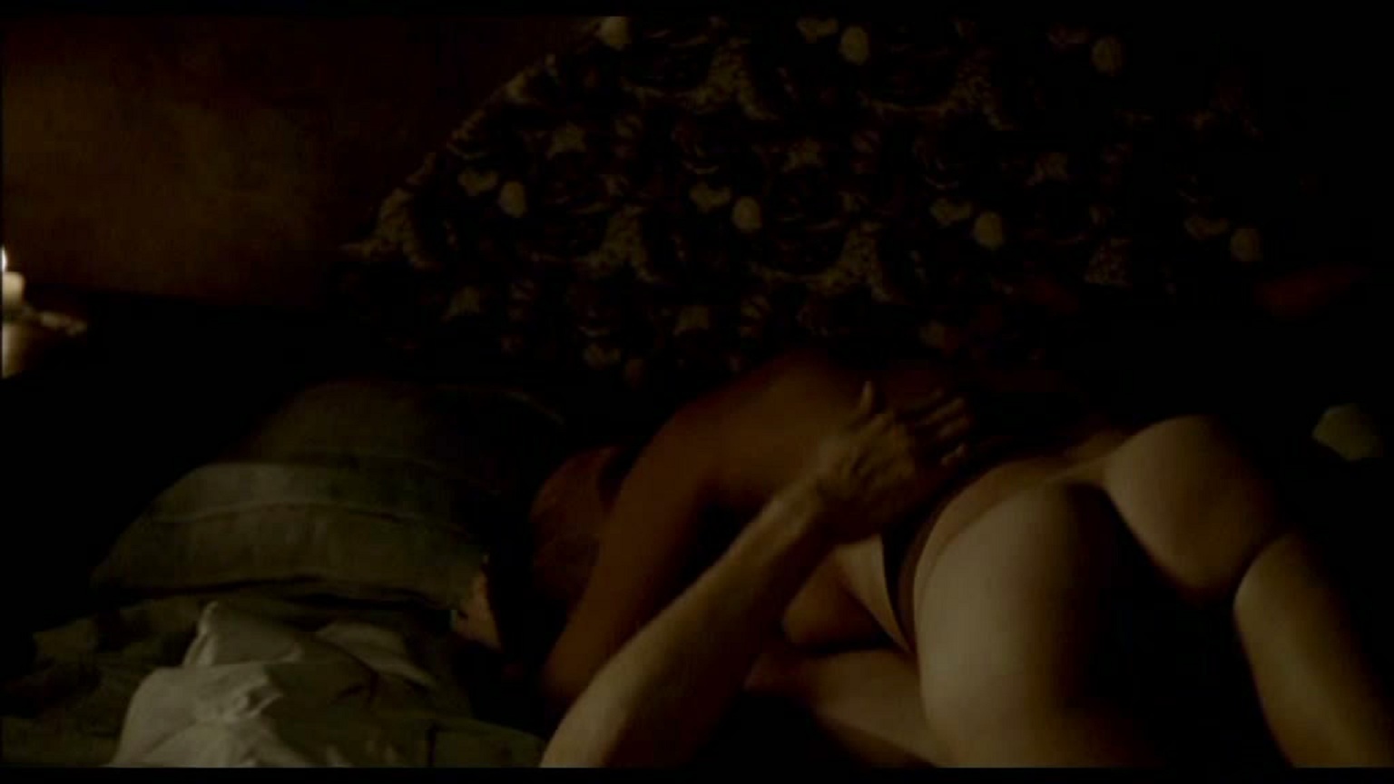 Naked Elisa Sednaoui In Indig Ne Deurasie