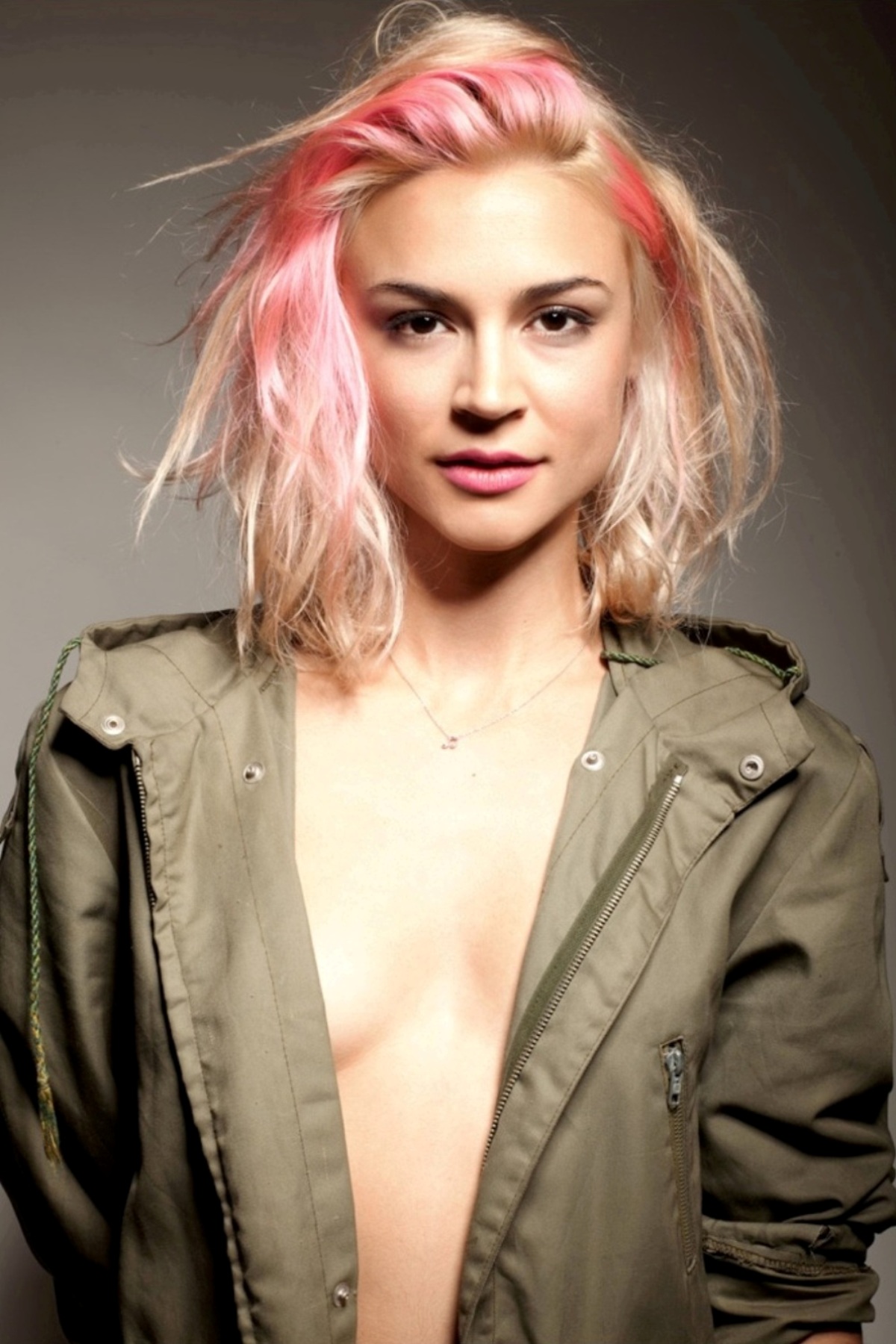 Samaire armstrong naked