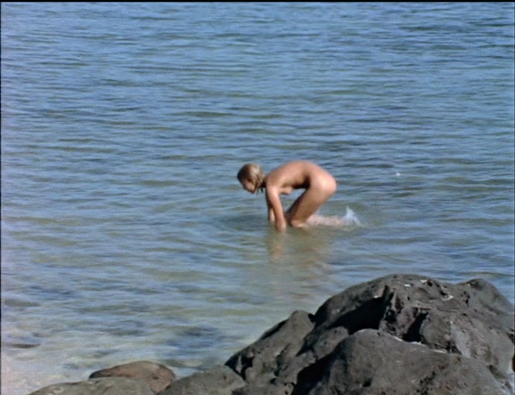 V Ronique Jannot Nude Pics Page