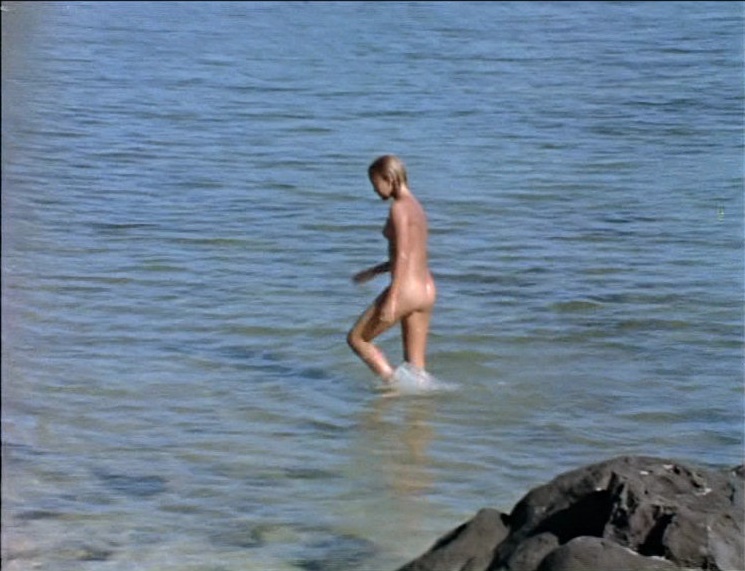 V Ronique Jannot Nude Pics Page