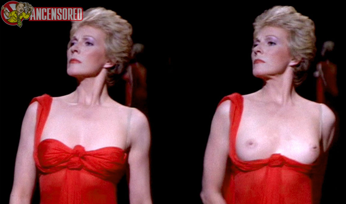 Julie andrews breasts