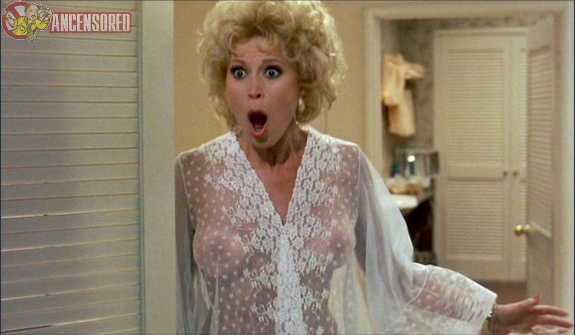 Naked Leslie Easterbrook In Private Resort