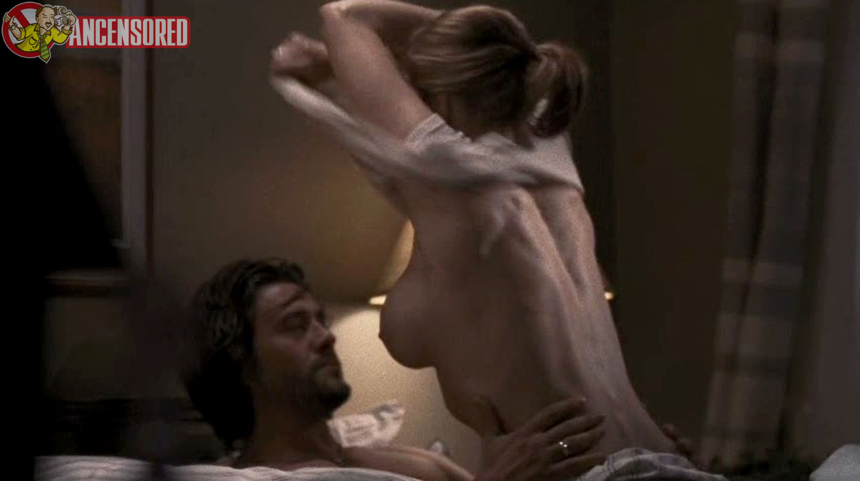 Naked Lauren Holly in Final Storm < ANCENSORED