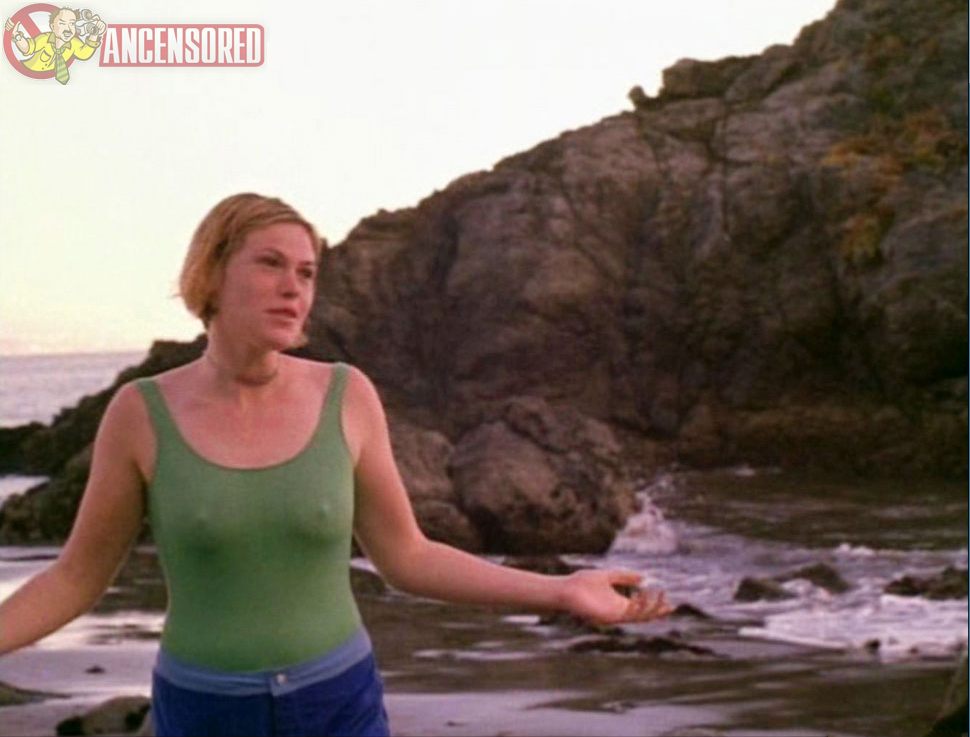 Naked Clea Duvall In Wildflowers