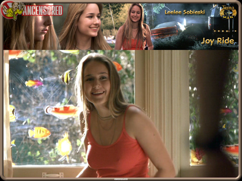 Naked Leelee Sobieski In Joy Ride