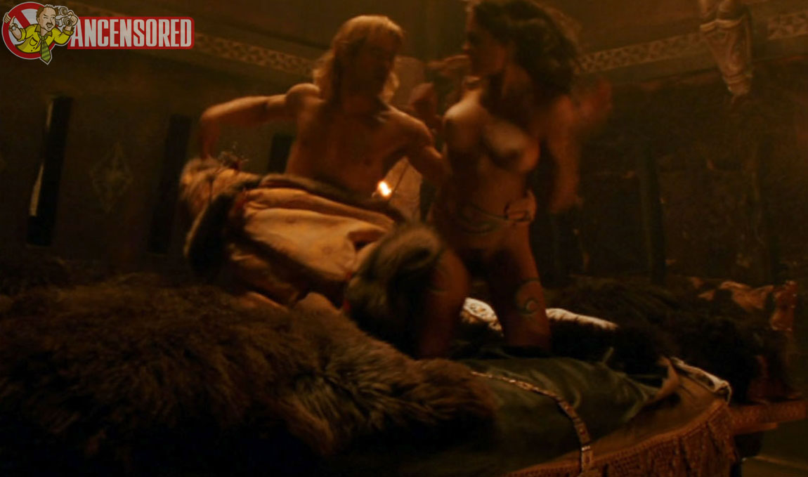 Naked Rosario Dawson In Alexander