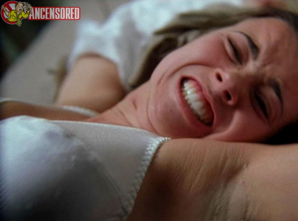 Naked Linda Cardellini In Strangeland