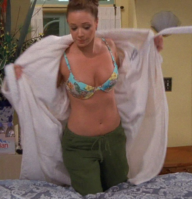 Naked Leah Remini In The King Of Queens Hot Sex Picture