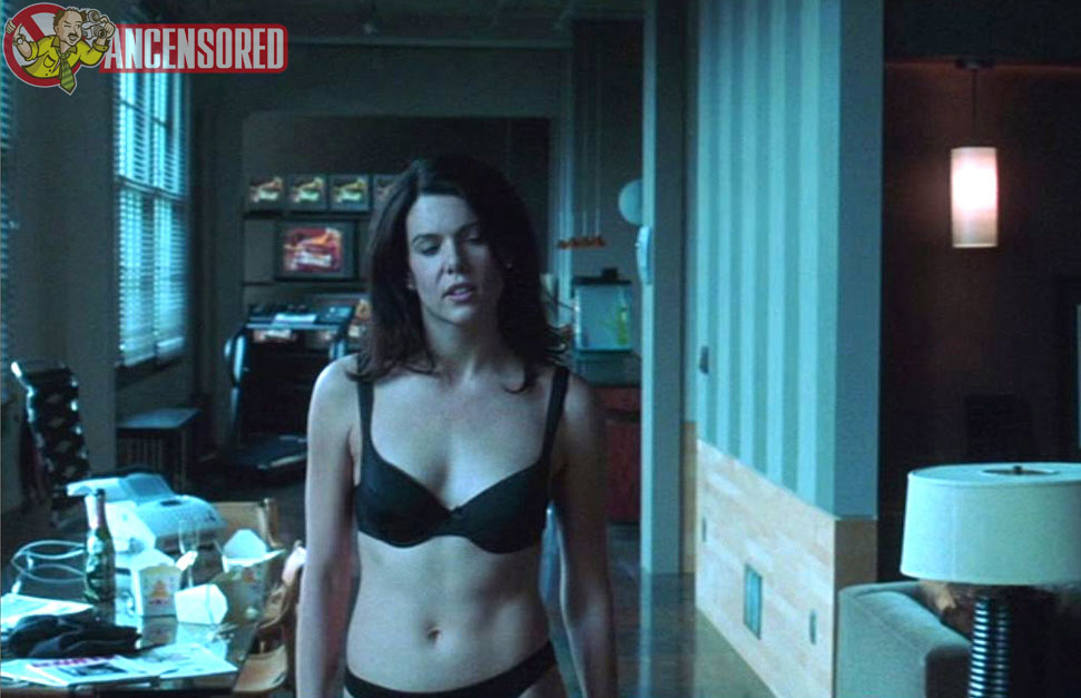 Lauren graham tits