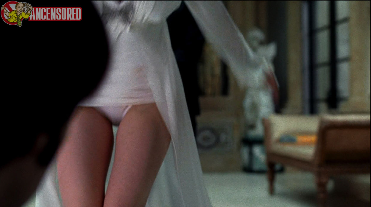 Naked Evan Rachel Wood in True Blood < ANCENSORED