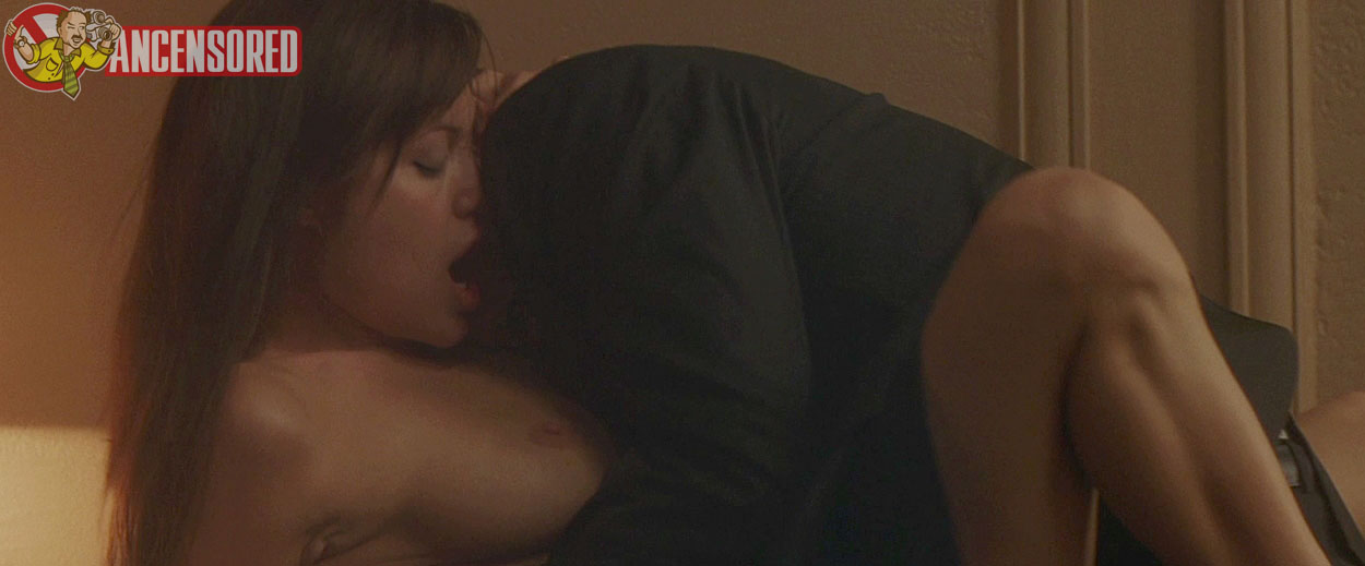 Angelina Jolie Taking Lives Sex Scene