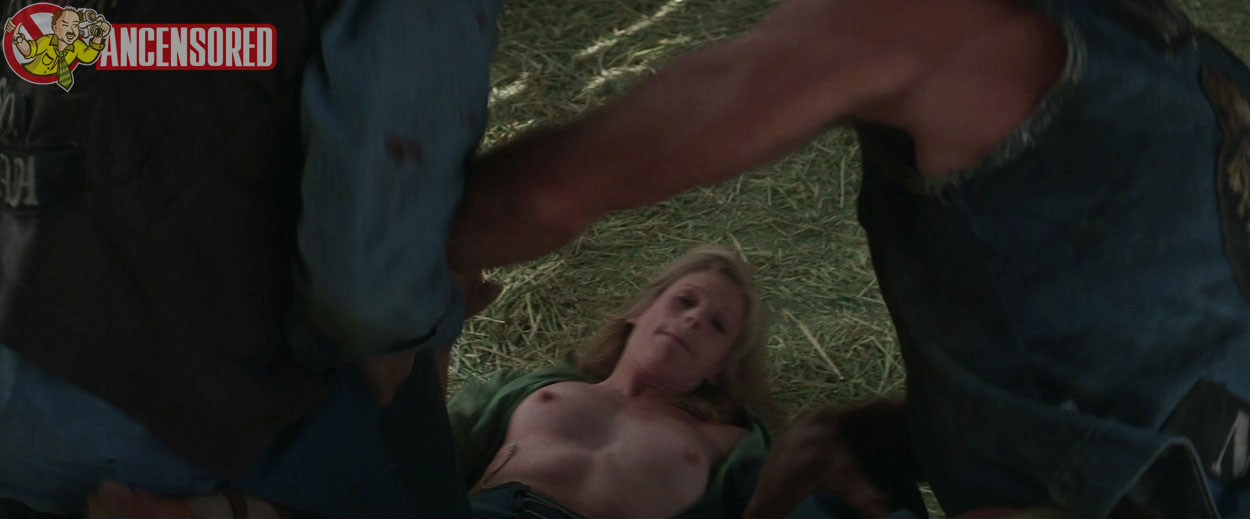 Sondra Locke Tits