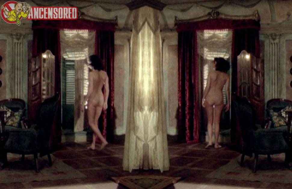 Jennifer o neill topless