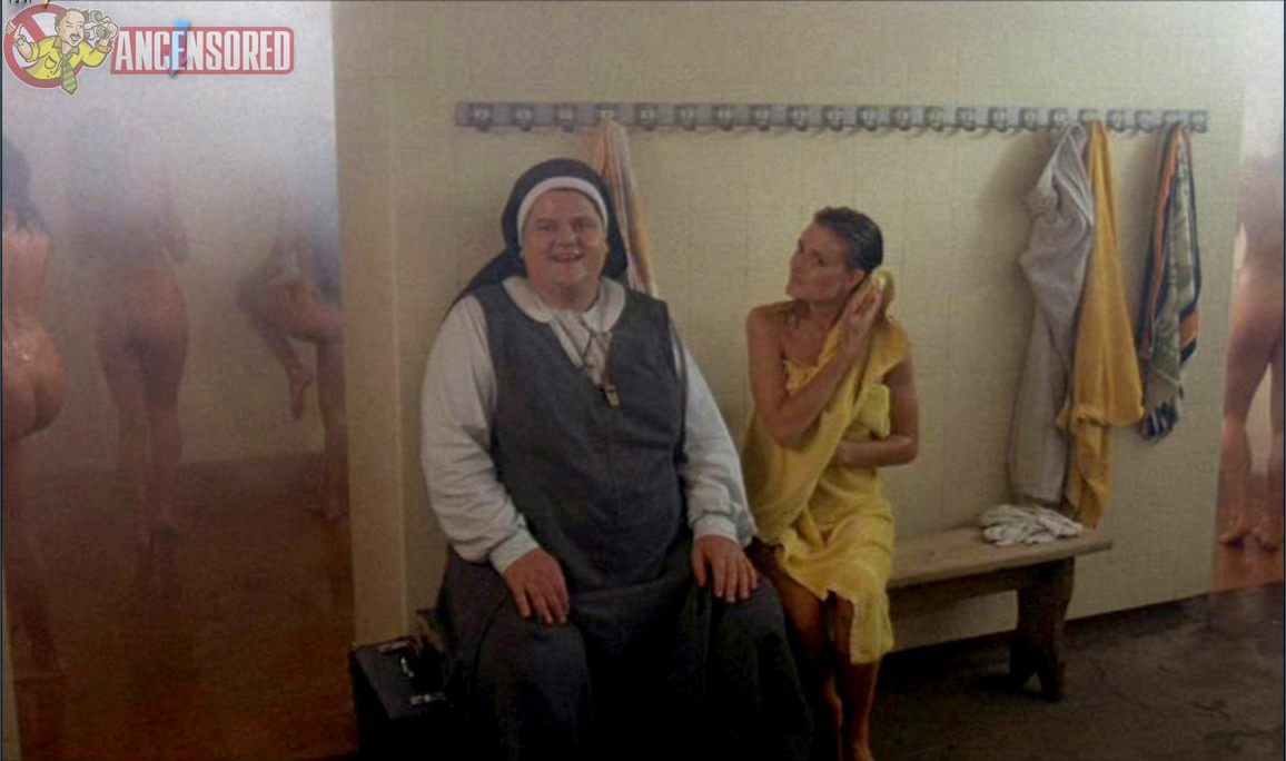 Naked Helen FitzGerald in Nuns on the Run < ANCENSORED