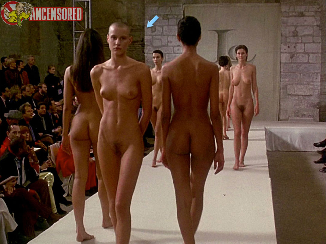 Naked Eve Salvail In Ready To Wear