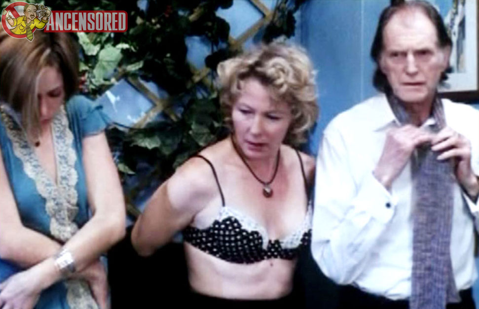 Naked Stella Gonet In Red Mercury